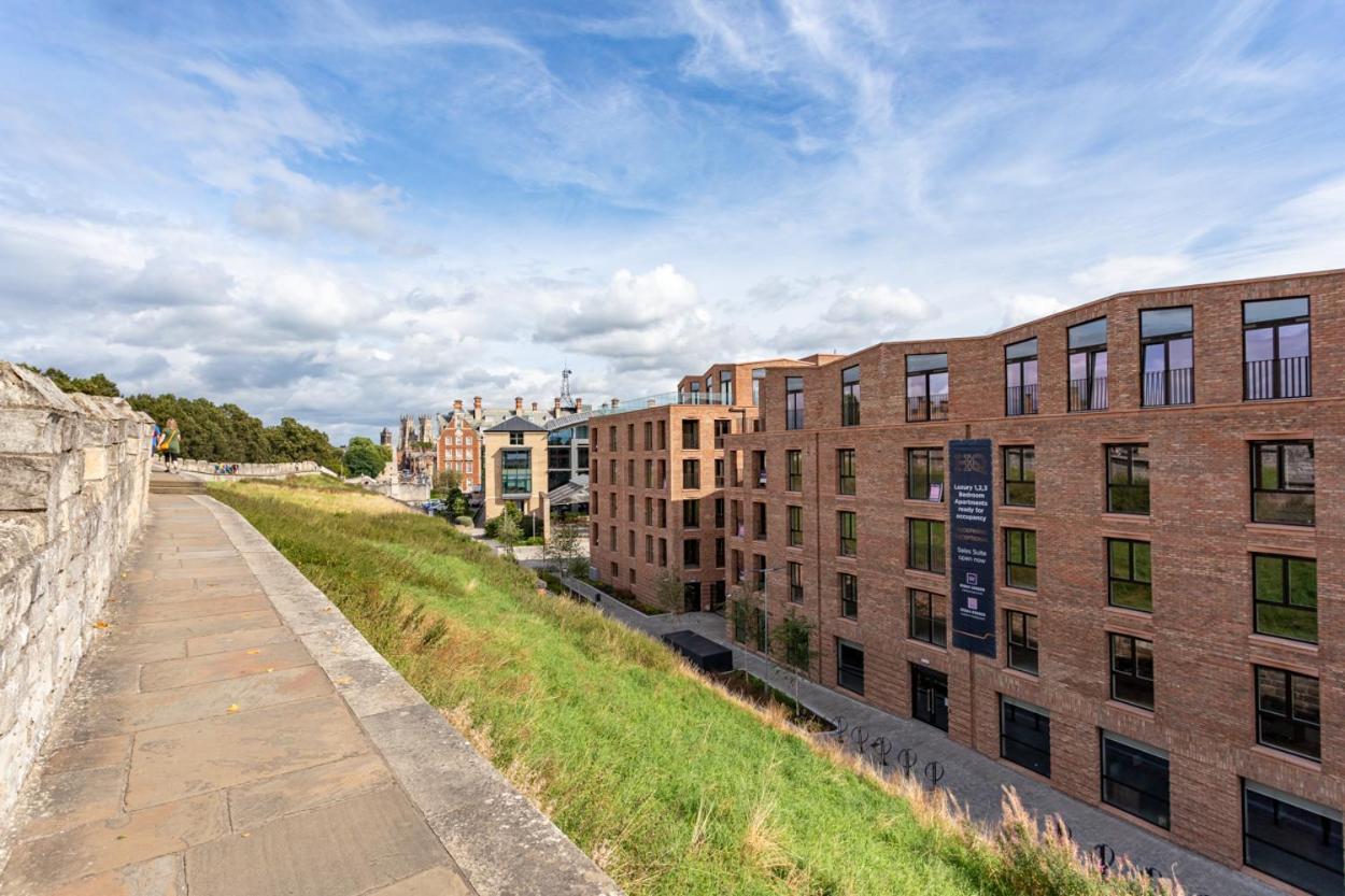 Kings Apartments, Hudson Quarter ยอร์ค ภายนอก รูปภาพ